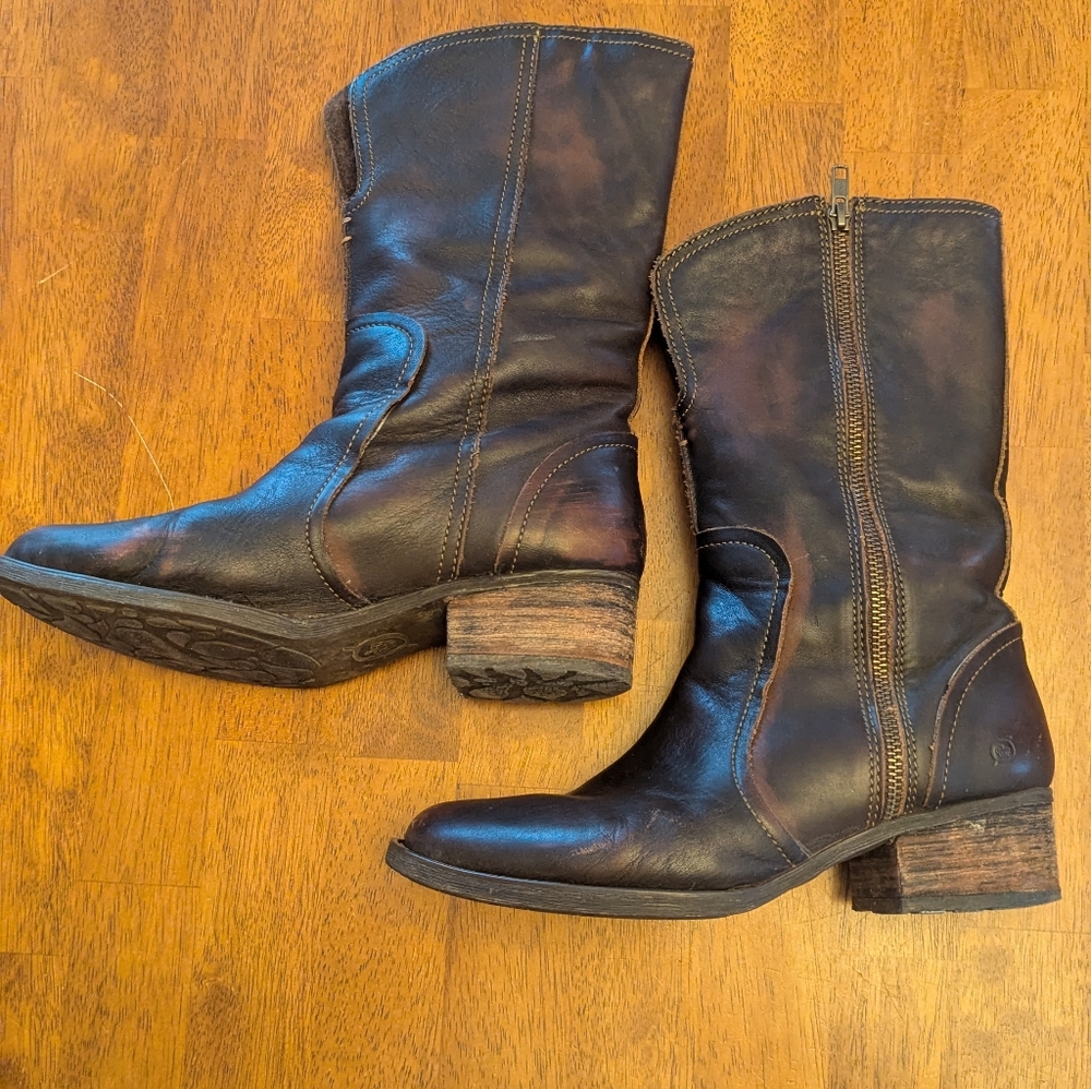 Born Brown Leather Women's Boots - Picture 7 of 9